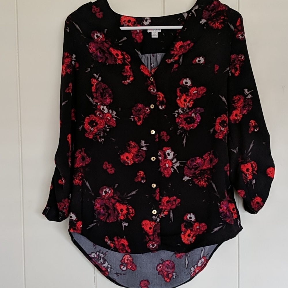 Guess top